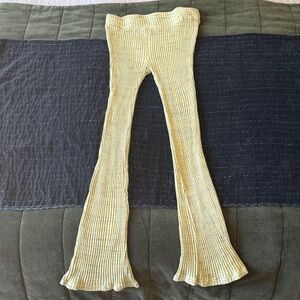 MONROW Cosmo Ribbed Flare Leg Lounge Pant